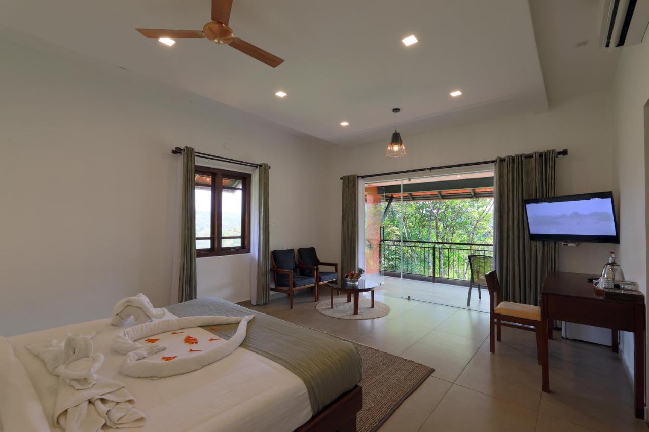 Petals Resorts Wayanad Tariyod Exterior photo